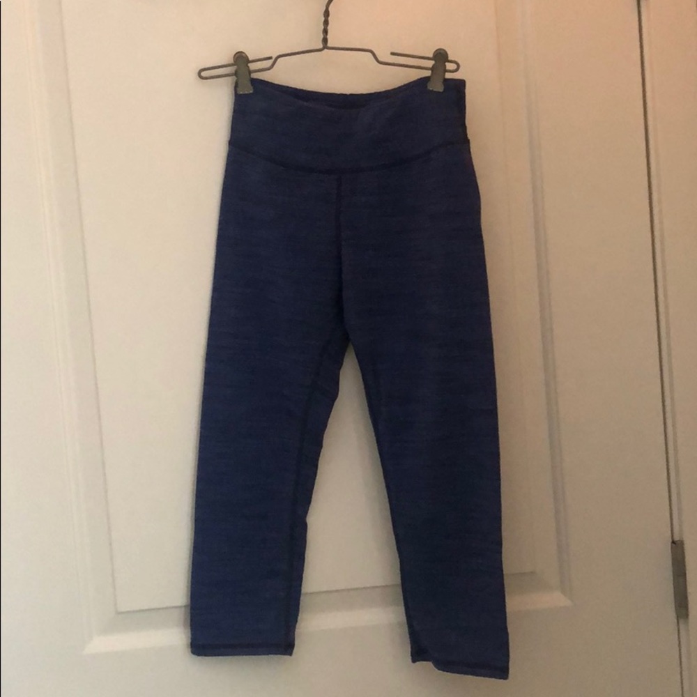 Blue leggings